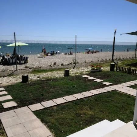 Camping Tre Archi Lido di Fermo Exterior photo