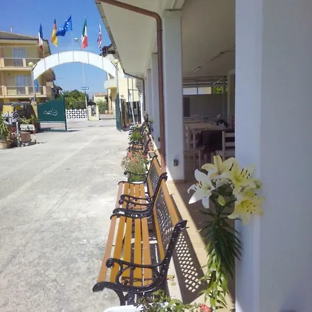 Camping Tre Archi Lido di Fermo Exterior photo